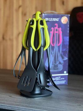 Набір кухонного приладдя ЗЕЛЕНИЙ KITCHEN TOOLS, 7 предметів Кухонний набір з підставкою GK5005 фото