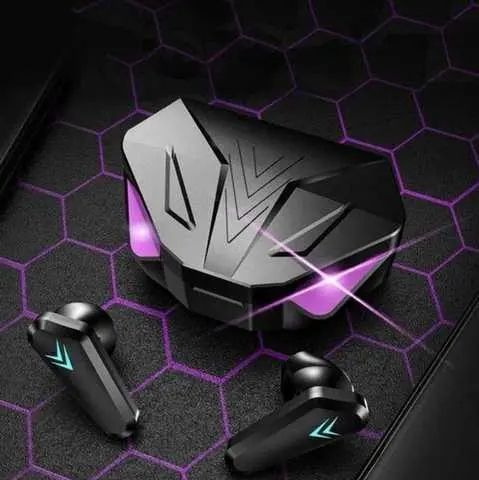 Бездротові ігрові навушники X 15 з RGB LED підсвічуванням та шумоподавленим 2128675 фото